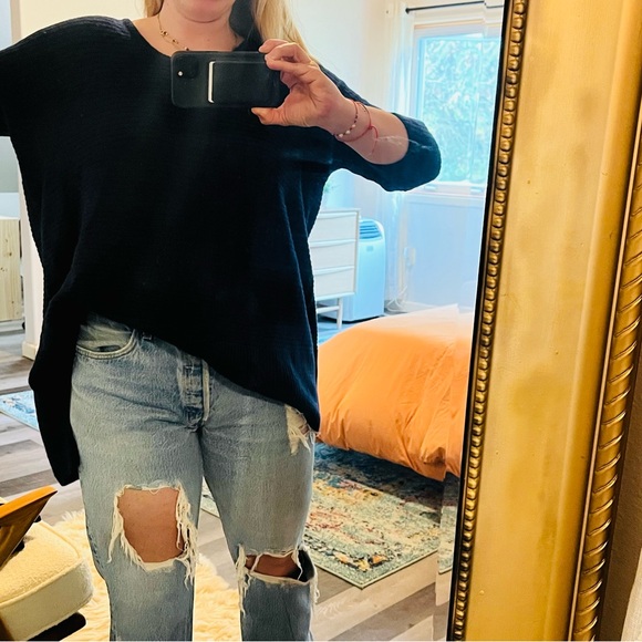 Brand:Subtle Luxury women’s 100% cashmere sweater navy blue never worn - Picture 1 of 9